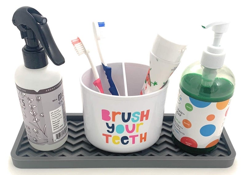 Happitasa Silicone Kitchen Sink Organizer Tray, Sponge Holder and Countertop Protector | Bathroom and Kitchen Soap Dish and Dispenser Tray (Grey, 12" x 4", 9.2 Ounces, Zigzag) - Image 4